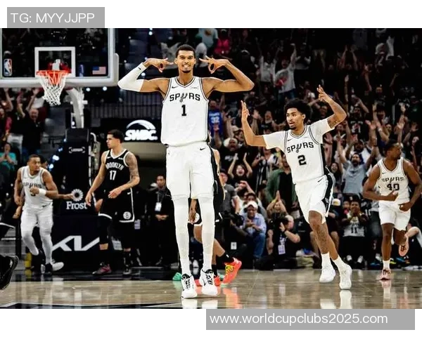 文班亚马法国队首秀狂砍27分震撼意大利吸引NBA球探密切关注